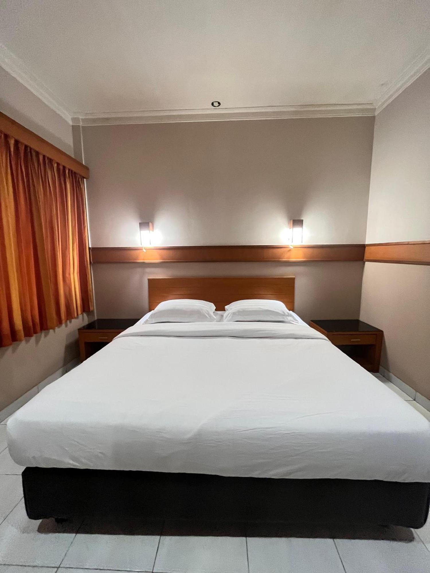 Hotel Caravan Tanah Abang Dżakarta Zewnętrze zdjęcie