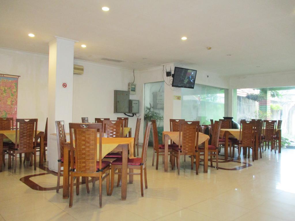 Hotel Caravan Tanah Abang Dżakarta Zewnętrze zdjęcie