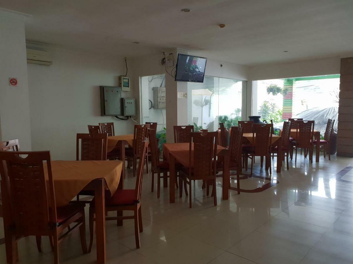 Hotel Caravan Tanah Abang Dżakarta Zewnętrze zdjęcie